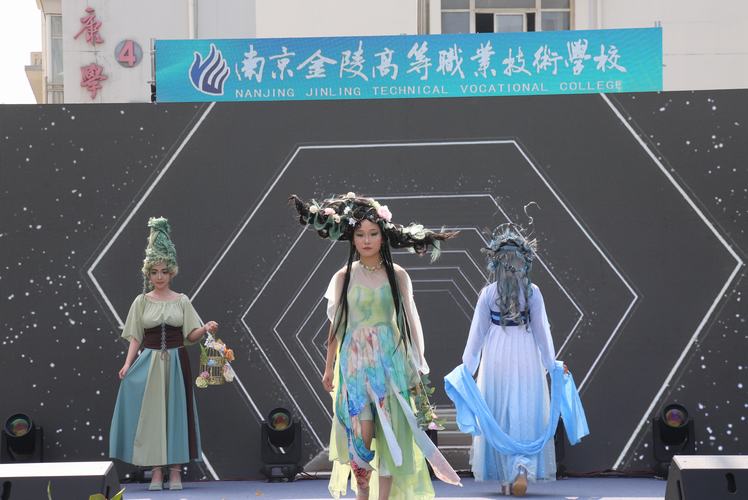 形象2.JPG